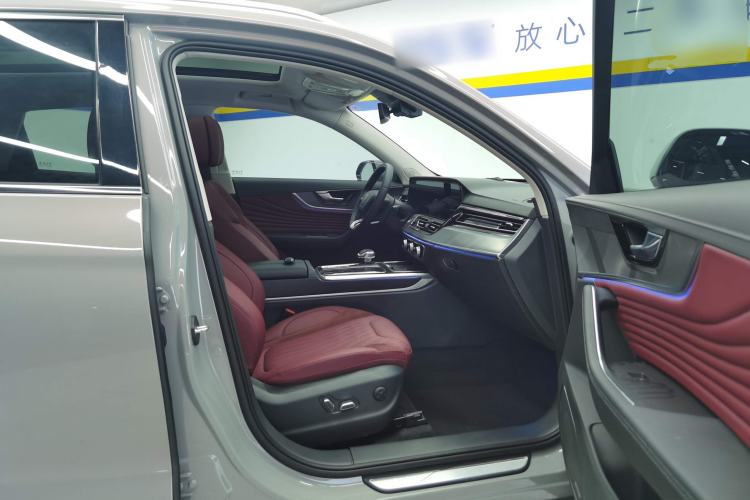 Used Hongqi HS5 2023 2.0T Qixiang Pro Edition Right Front Seat