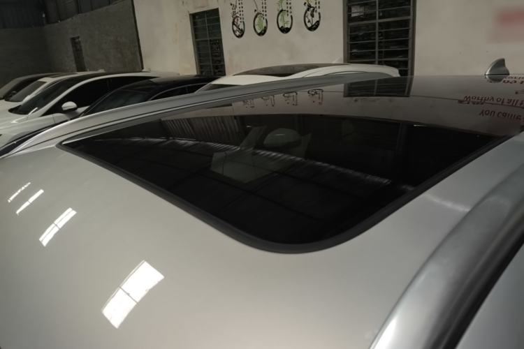 Used Hongqi HS5 2023 2.0T Four-Wheel Drive Flagship Pro Edition Roof