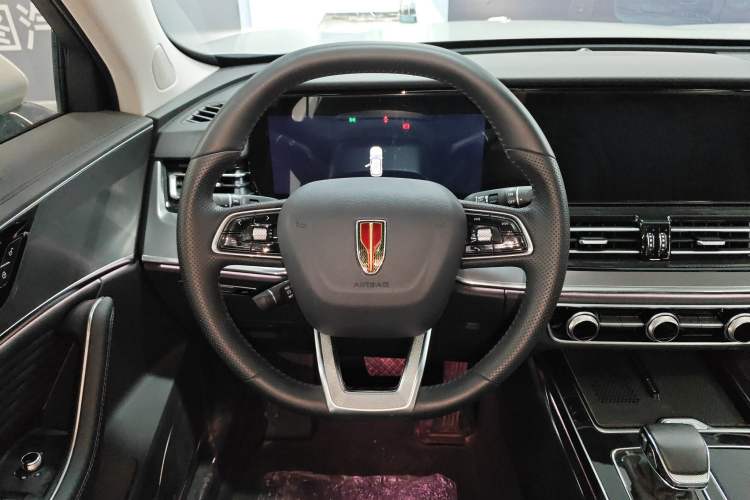 Used Hongqi HS5 2023 2.0T Four-Wheel Drive Flagship Pro Edition Steering Wheel