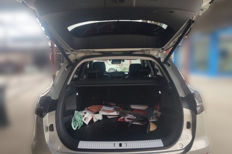 Used Hongqi HS5 2023 2.0T Qixiang Pro Edition Trunk