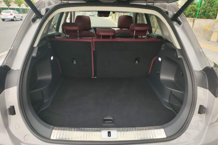 Used Hongqi HS5 2023 2.0T Qixiang Pro Edition Trunk
