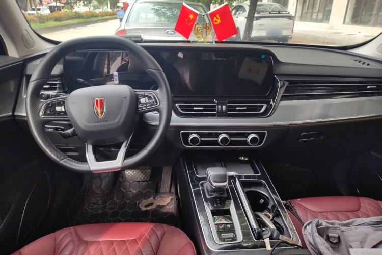 Used Hongqi HS5 2023 2.0T Qixiang Pro Edition Center Console