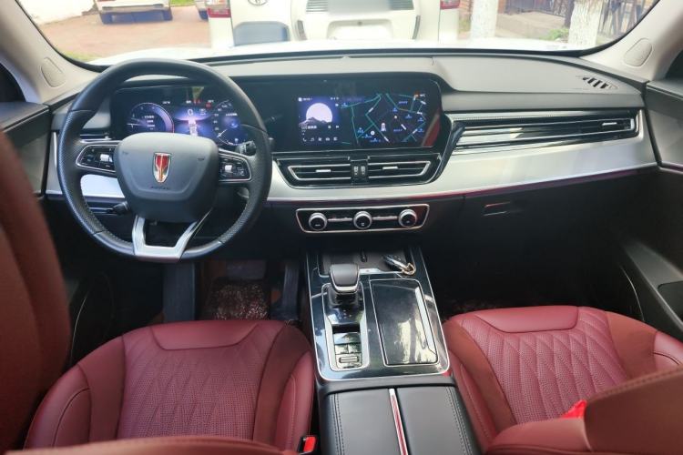 Used Hongqi HS5 2023 2.0T Qixiang Pro Edition Center Console