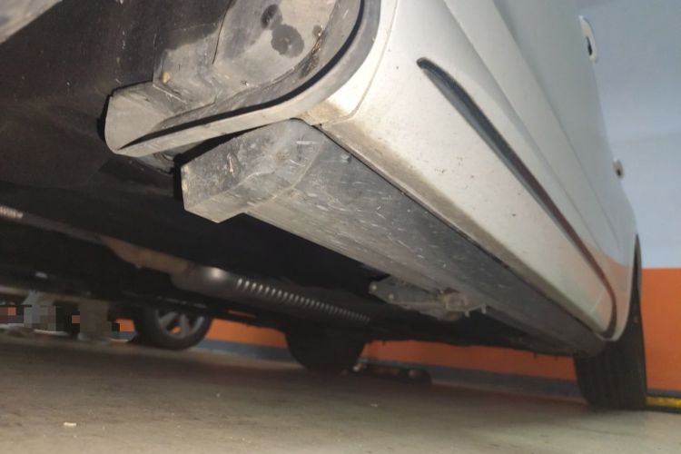 Used Hongqi HS5 2023 2.0T Qixiang Pro Edition Chassis Front Left
