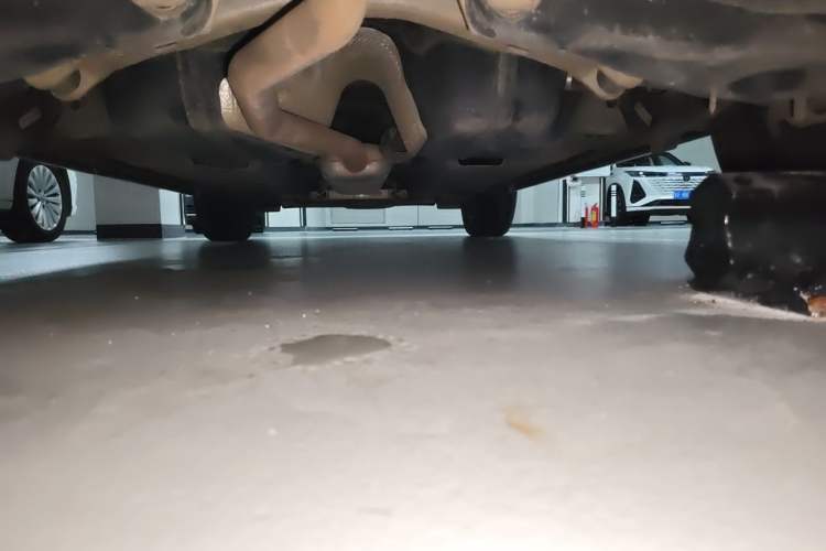 Used Hongqi HS5 2023 2.0T Qixiang Pro Edition Chassis Rear