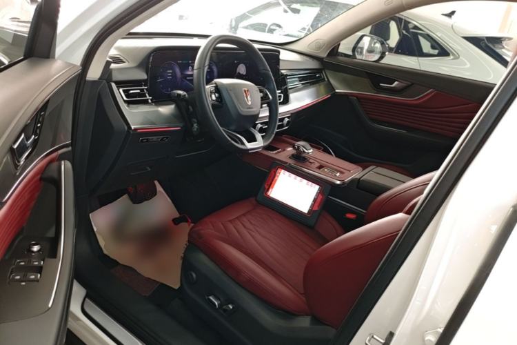 Used Hongqi HS5 2023 2.0T Four-Wheel Drive Flagship Pro Edition Driver Seat