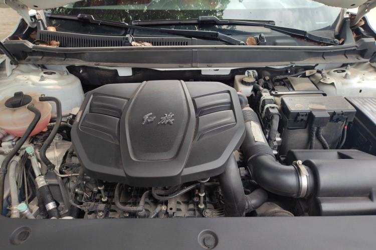 Used Hongqi HS5 2023 2.0T Qixiang Pro Edition Engine Bay