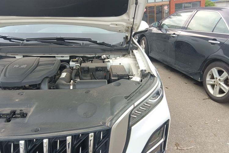 Used Hongqi HS5 2023 2.0T Qixiang Pro Edition Engine Bay Left