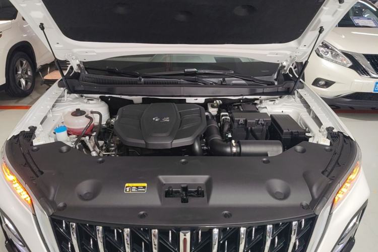 Used Hongqi HS5 2023 2.0T Four-Wheel Drive Flagship Pro Edition Engine Bay
