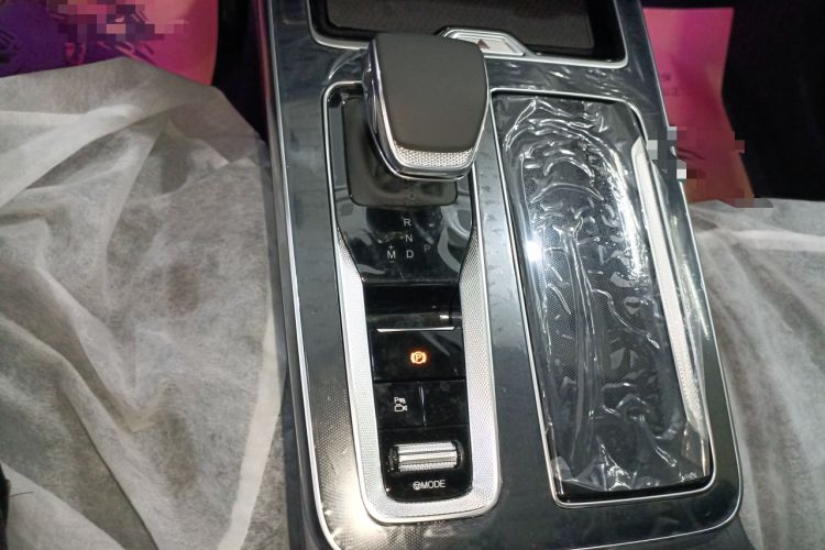 Used Hongqi HS5 2023 2.0T Qixiang Pro Edition Gear Lever