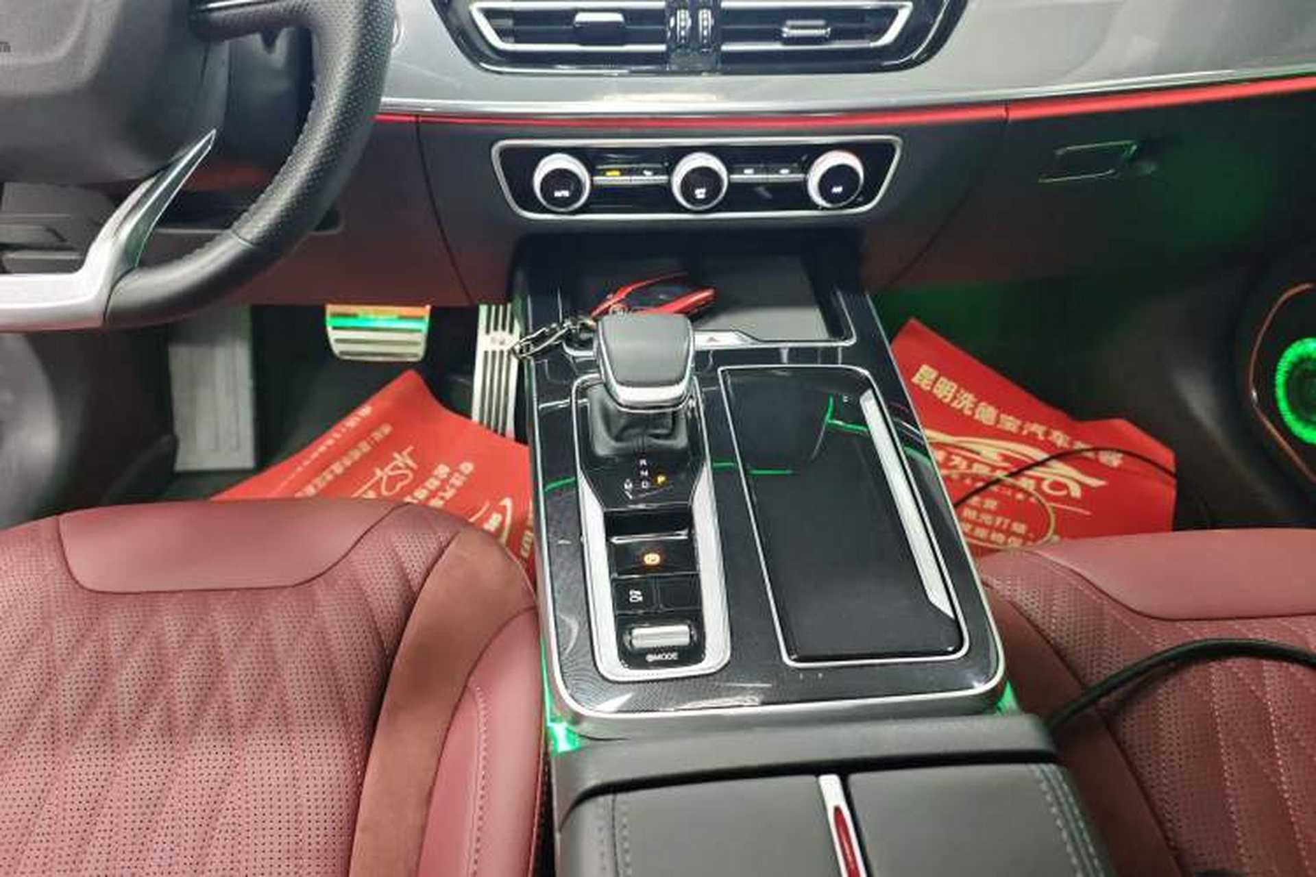 Used Hongqi HS5 2023 2.0T Four-Wheel Drive Flagship Pro Edition Gear Lever