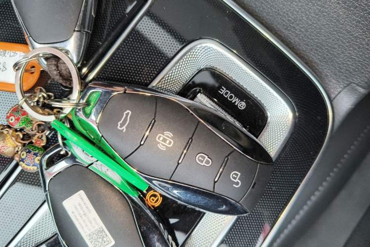 Used Hongqi HS5 2023 2.0T Qixiang Pro Edition Interior 1