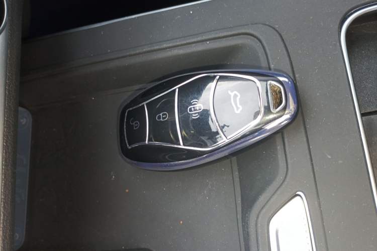 Used Hongqi HS5 2023 2.0T Qixiang Pro Edition Interior 1