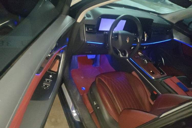 Used Hongqi HS5 2023 2.0T Qixiang Pro Edition Interior 3