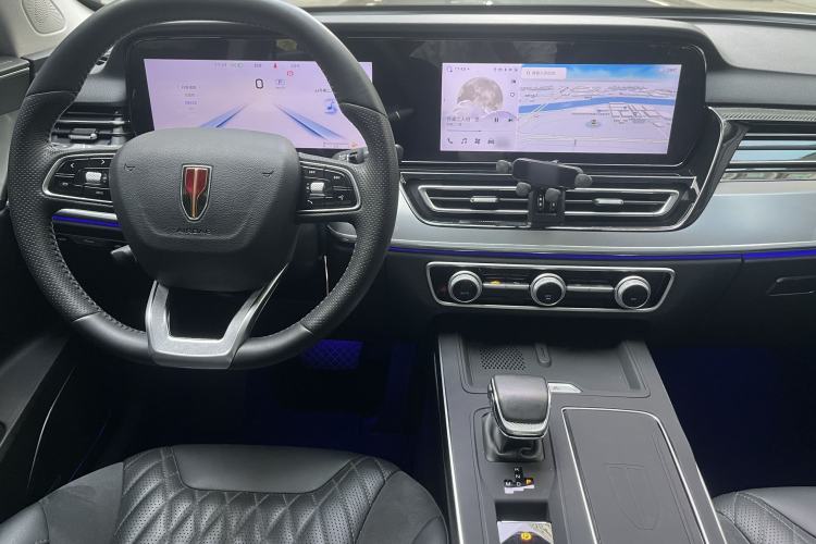 Used Hongqi HS5 2023 2.0T Qixiang Pro Edition Interior 8