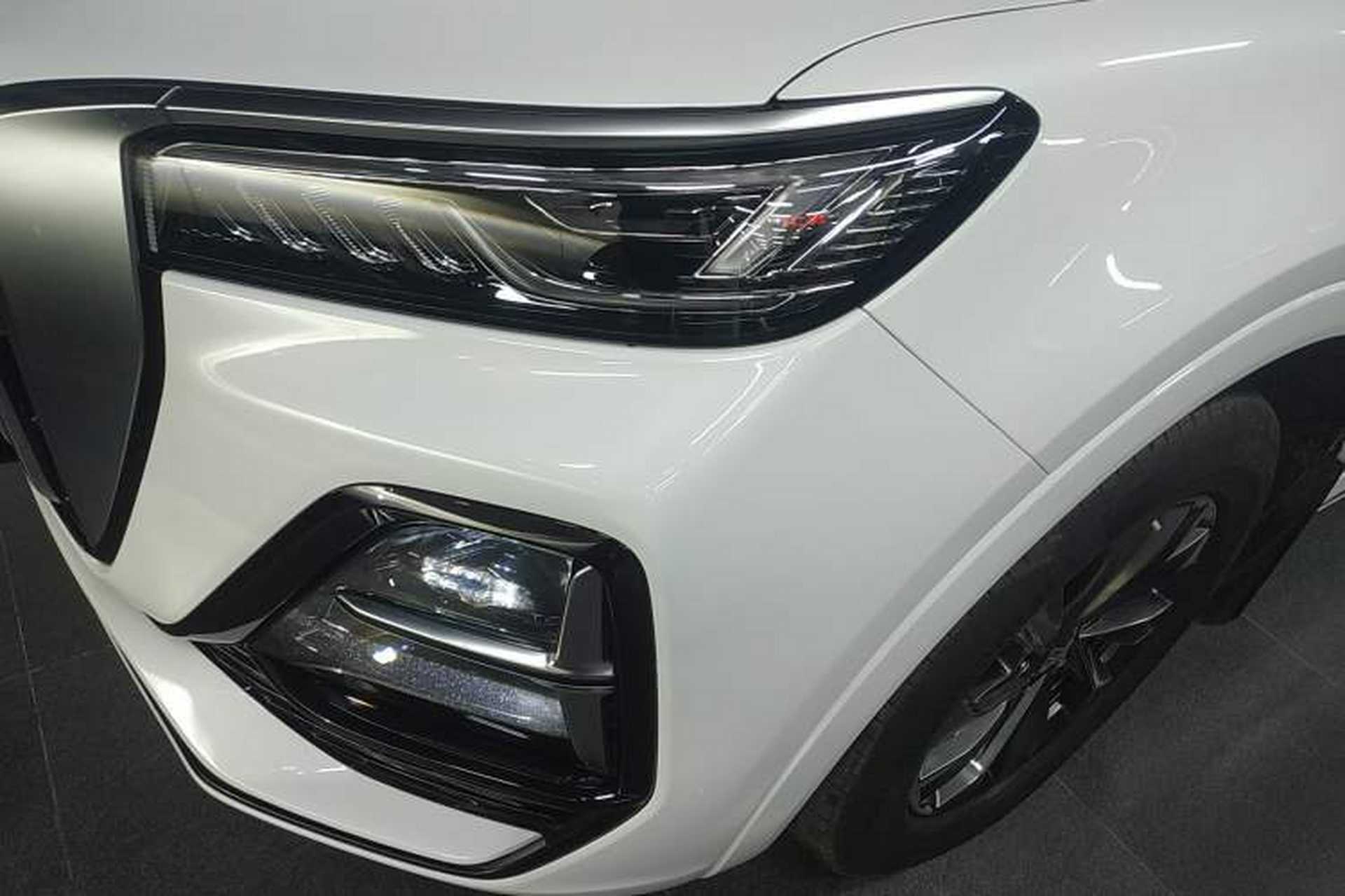 Used Hongqi HS5 2023 2.0T Qixiang Pro Edition Left Front Headlight