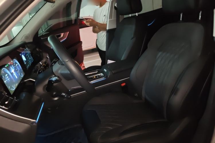 Used Hongqi HS5 2023 2.0T Qixiang Pro Edition Left Front Seat