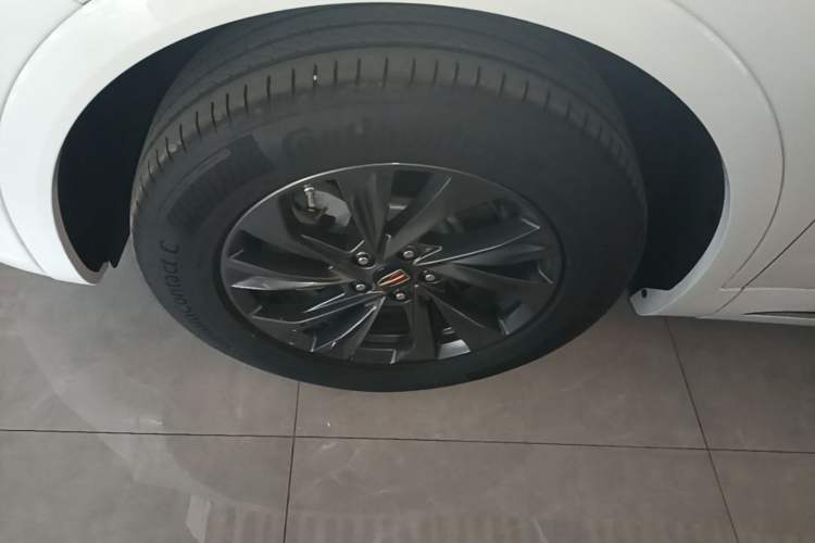 Used Hongqi HS5 2023 2.0T Qixiang Pro Edition Left Front Wheel Hub