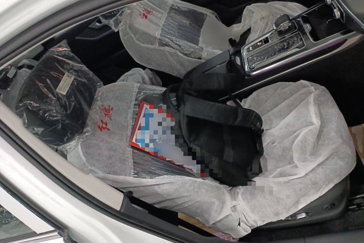 Used Hongqi HS5 2023 2.0T Qixiang Pro Edition Right Front Seat