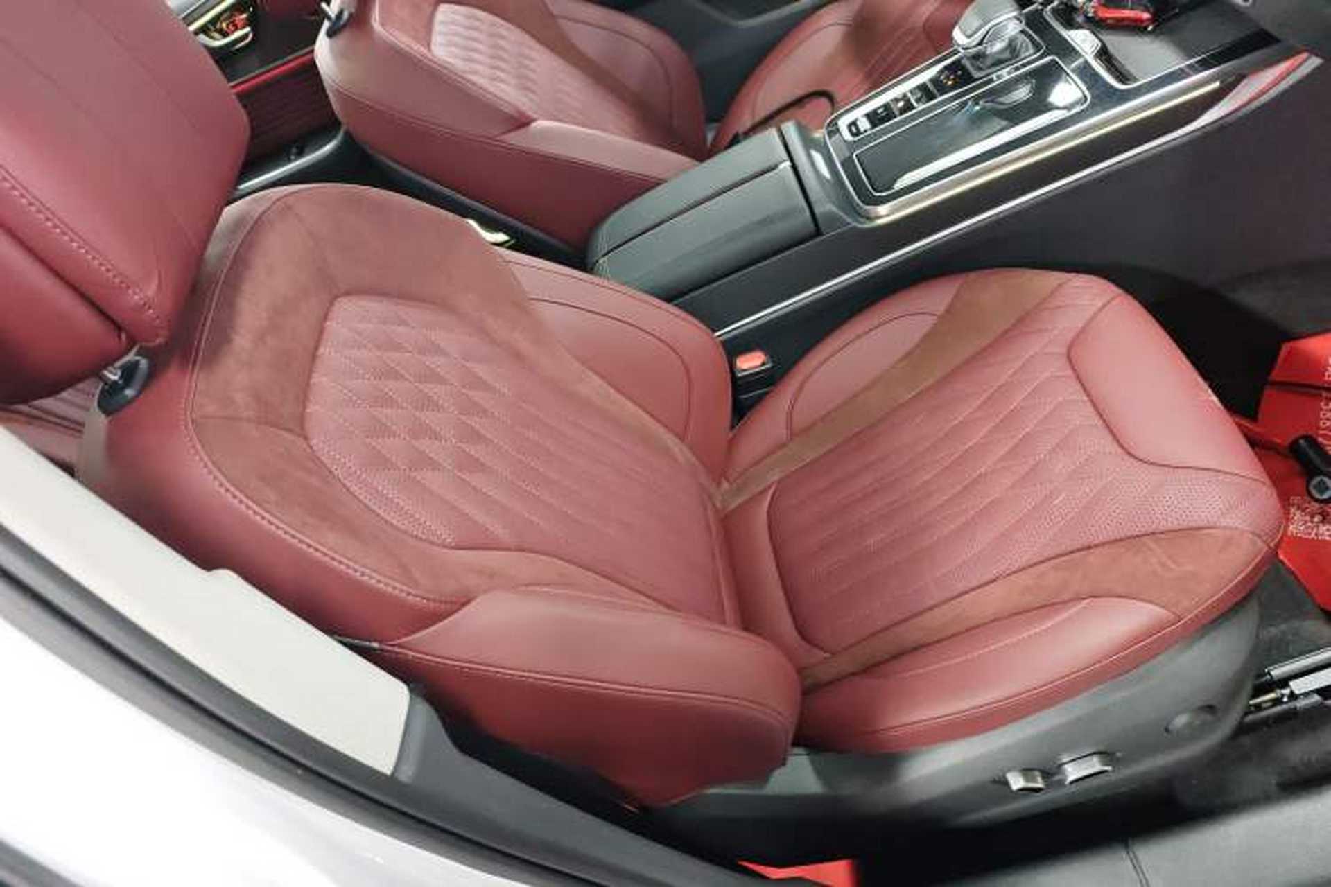Used Hongqi HS5 2023 2.0T Four-Wheel Drive Flagship Pro Edition Right Front Seat