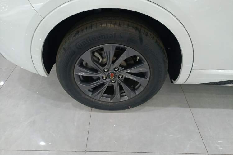 Used Hongqi HS5 2023 2.0T Qixiang Pro Edition Right Rear Wheel Hub