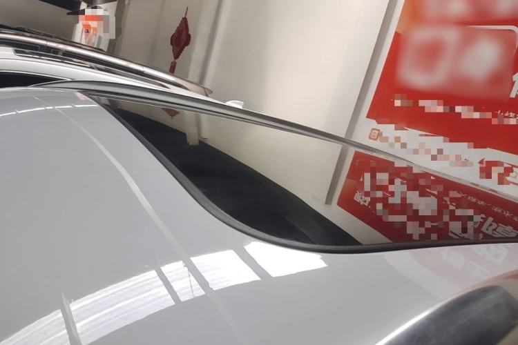 Used Hongqi HS5 2023 2.0T Four-Wheel Drive Flagship Pro Edition Roof