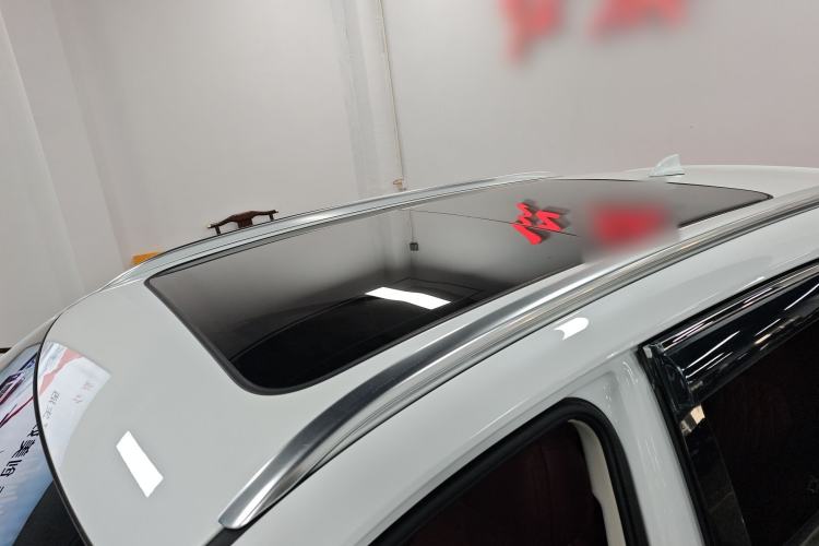 Used Hongqi HS5 2023 2.0T Four-Wheel Drive Flagship Pro Edition Roof