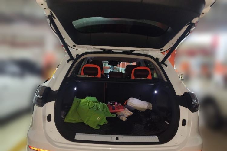 Used Hongqi HS5 2023 2.0T Qixiang Pro Edition Trunk