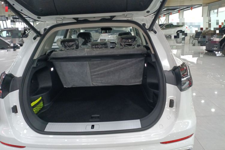 Used Hongqi HS5 2023 2.0T Qixiang Pro Edition Trunk