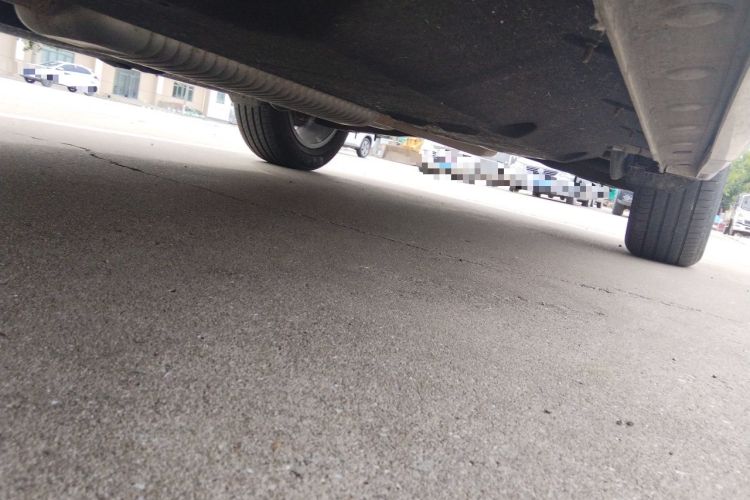 Used Hongqi HS5 2023 2.0T Qixiang Pro Edition Chassis Front Left