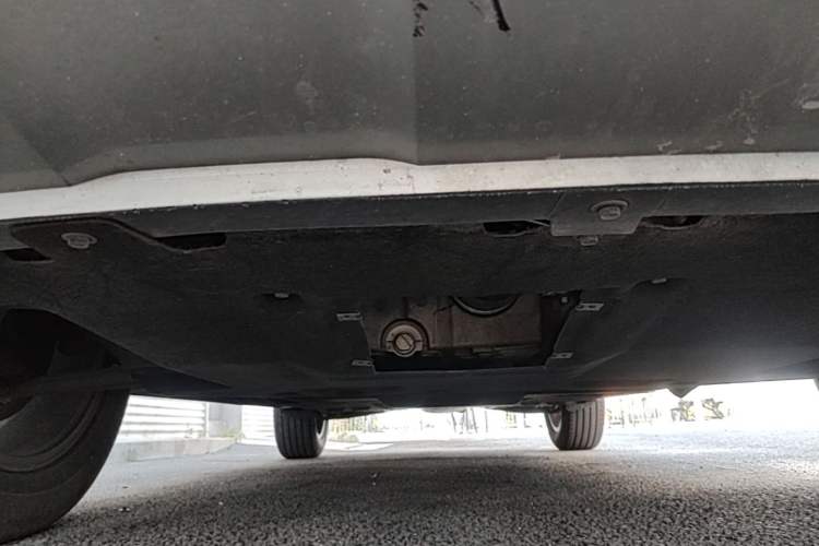 Used Hongqi HS5 2023 2.0T Qixiang Pro Edition Chassis Front