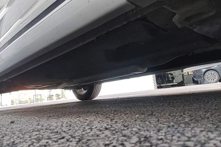 Used Hongqi HS5 2023 2.0T Qixiang Pro Edition Chassis Front Right