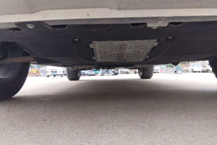 Used Hongqi HS5 2023 2.0T Qixiang Pro Edition Chassis Front