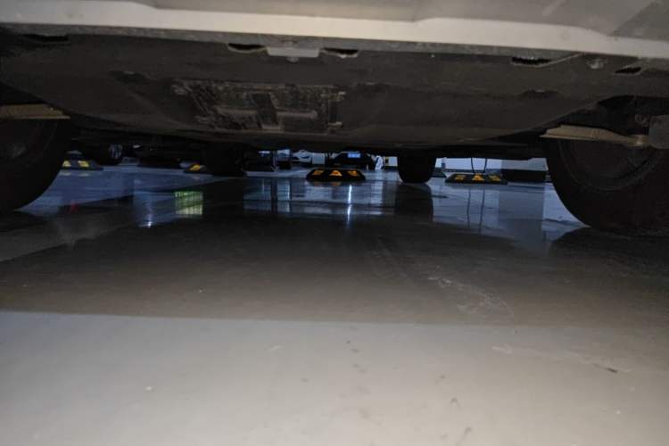 Used Hongqi HS5 2023 2.0T Qixiang Pro Edition Chassis Front