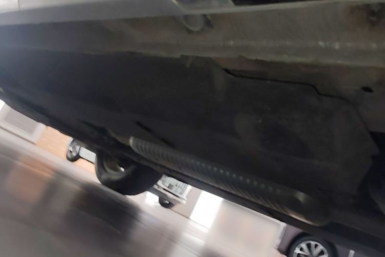 Used Hongqi HS5 2023 2.0T Qixiang Pro Edition Chassis Rear Left