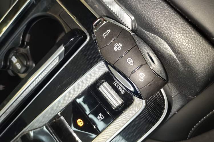 Used Hongqi HS5 2023 2.0T Qixiang Pro Edition Interior 1