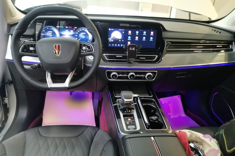 Used Hongqi HS5 2023 2.0T Qixiang Pro Edition Interior 2
