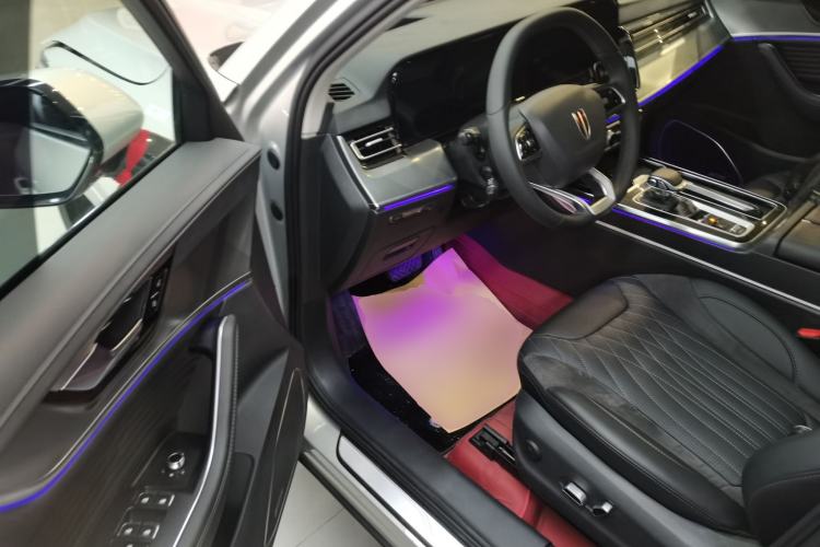 Used Hongqi HS5 2023 2.0T Qixiang Pro Edition Interior 3