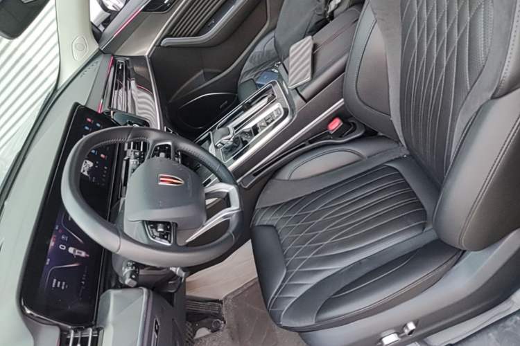 Used Hongqi HS5 2023 2.0T Qixiang Pro Edition Left Front Seat