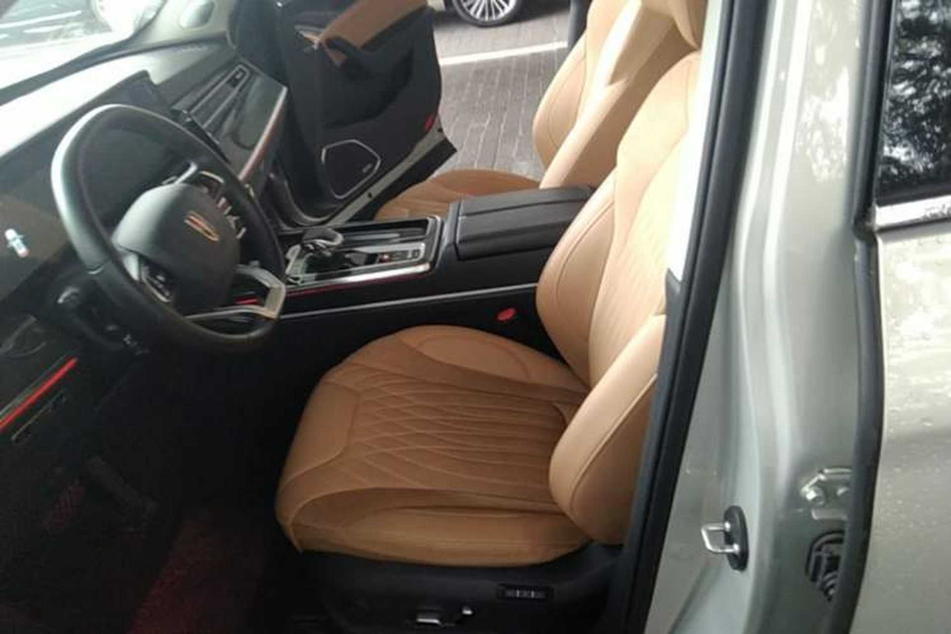 Used Hongqi HS5 2023 2.0T Four-Wheel Drive Flagship Pro Edition Left Front Seat