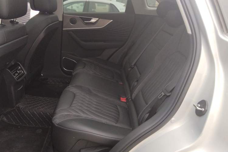 Used Hongqi HS5 2023 2.0T Qixiang Pro Edition Left Rear Seat