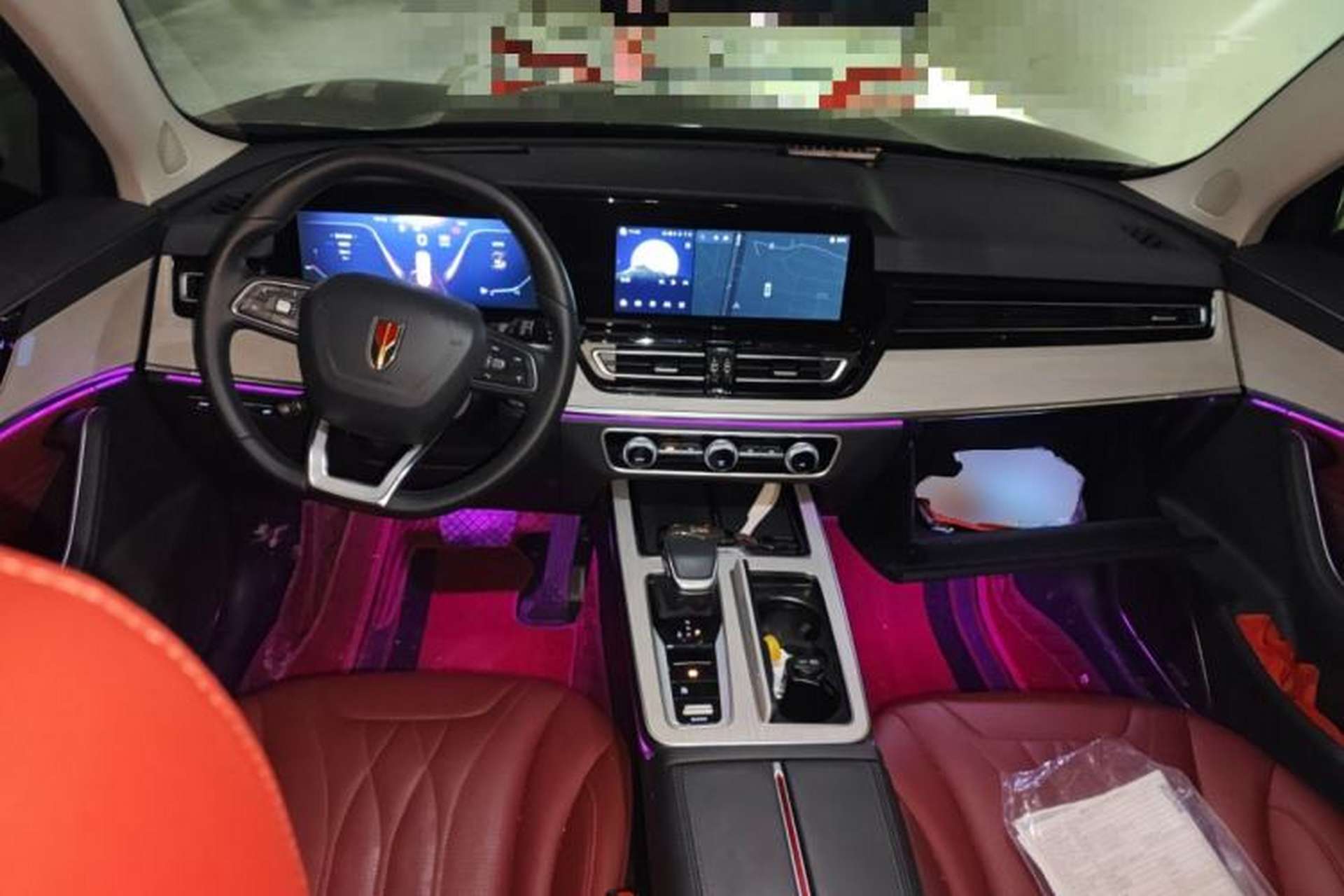 Used Hongqi HS5 2025 2.0T Two-Wheel Drive Flagship Pro Edition Center Console