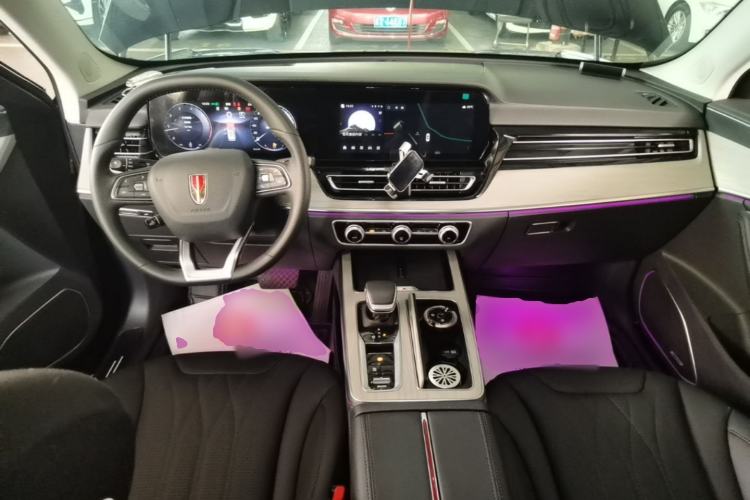 Used Hongqi HS5 2025 2.0T Two-Wheel Drive Flagship Pro Edition Center Console