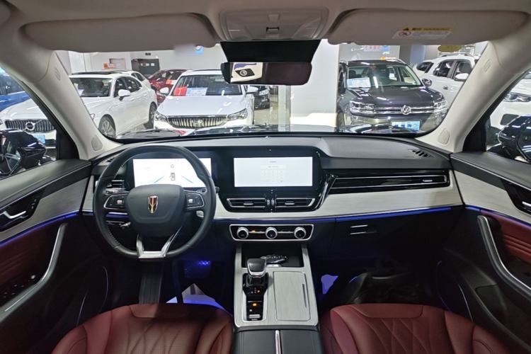 Used Hongqi HS5 2025 2.0T All-Wheel-Drive Flagship Pro Edition Center Console