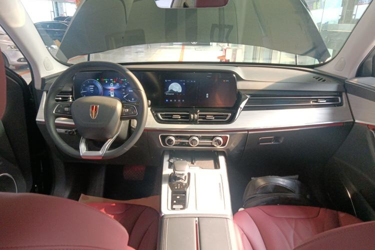Used Hongqi HS5 2025 2.0T All-Wheel-Drive Flagship Pro Edition Center Console