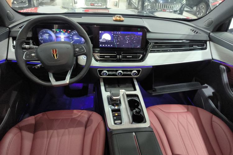 Used Hongqi HS5 2025 2.0T Two-Wheel-Drive Xuan Ying Edition Center Console