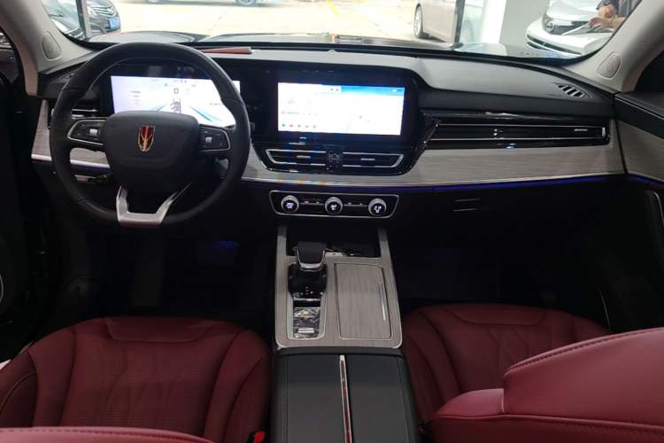 Used Hongqi HS5 2025 2.0T Two-Wheel-Drive Flagship Pro Edition Center Console