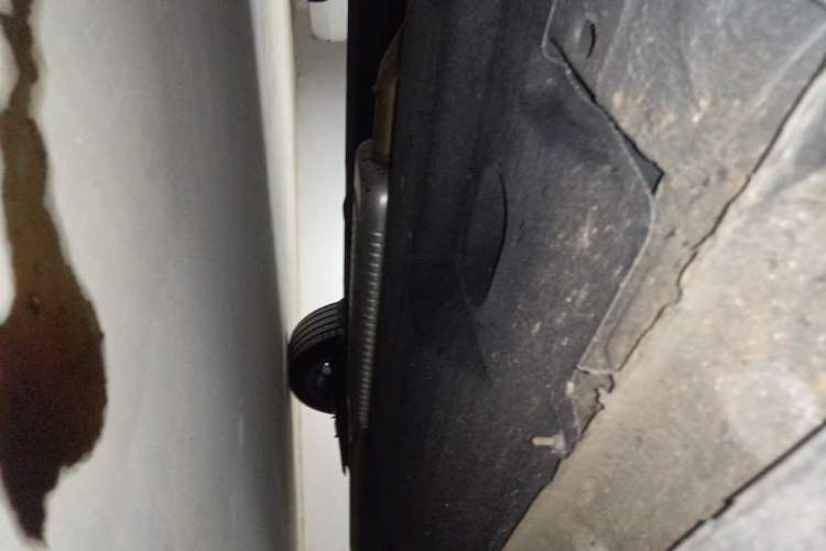 Used Hongqi HS5 2025 2.0T Two-Wheel-Drive Xuan Ying Edition Chassis Front Left