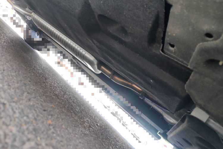 Used Hongqi HS5 2025 2.0T Two-Wheel Drive Flagship Pro Edition Chassis Front Right