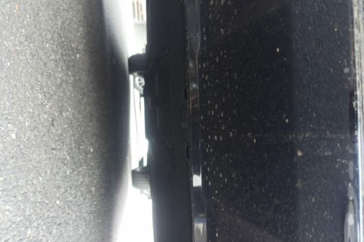 Used Hongqi HS5 2025 2.0T Two-Wheel-Drive Xuan Ying Edition Chassis Front